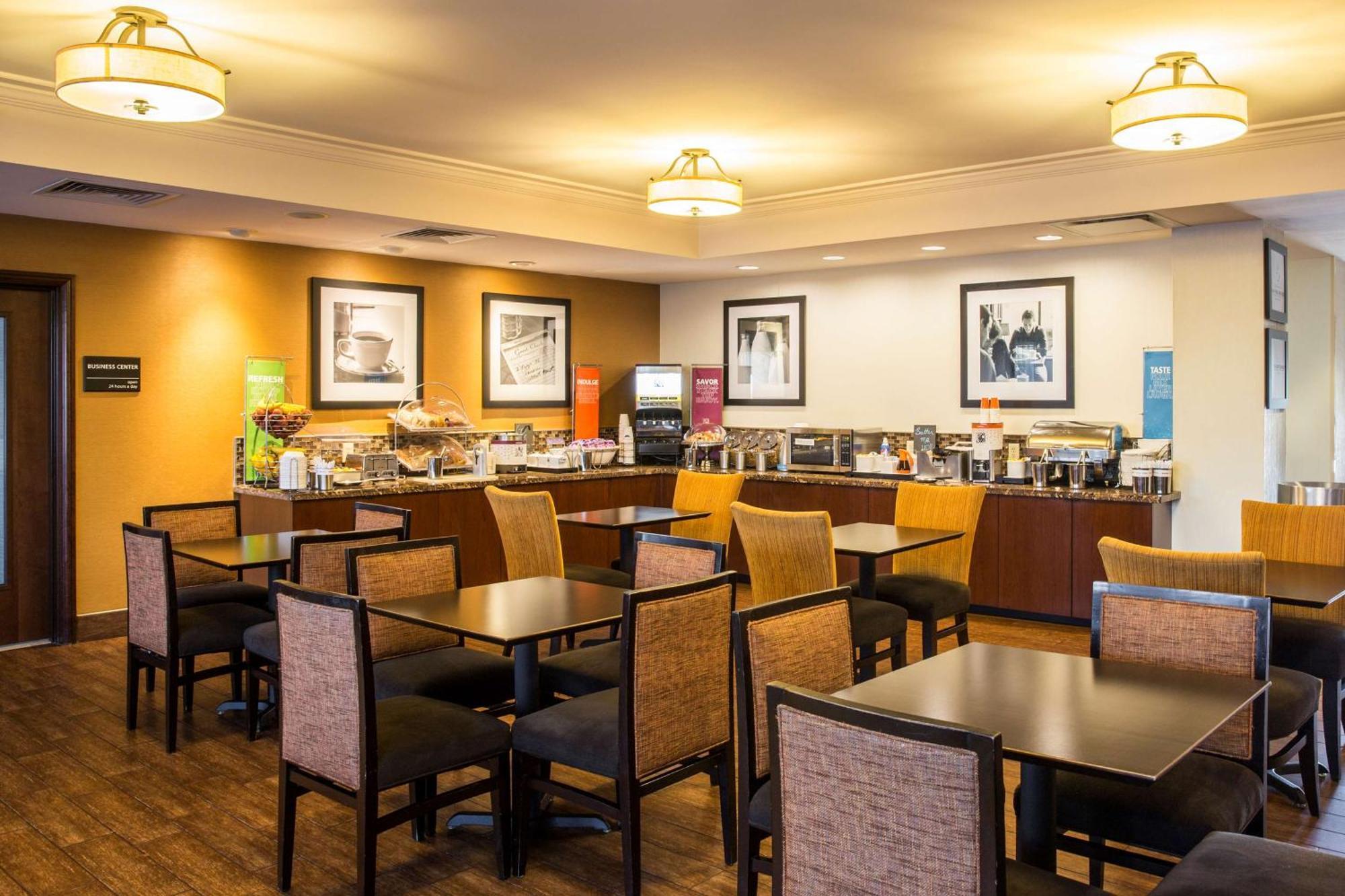 Hampton Inn Philadelphia-Airport Esterno foto